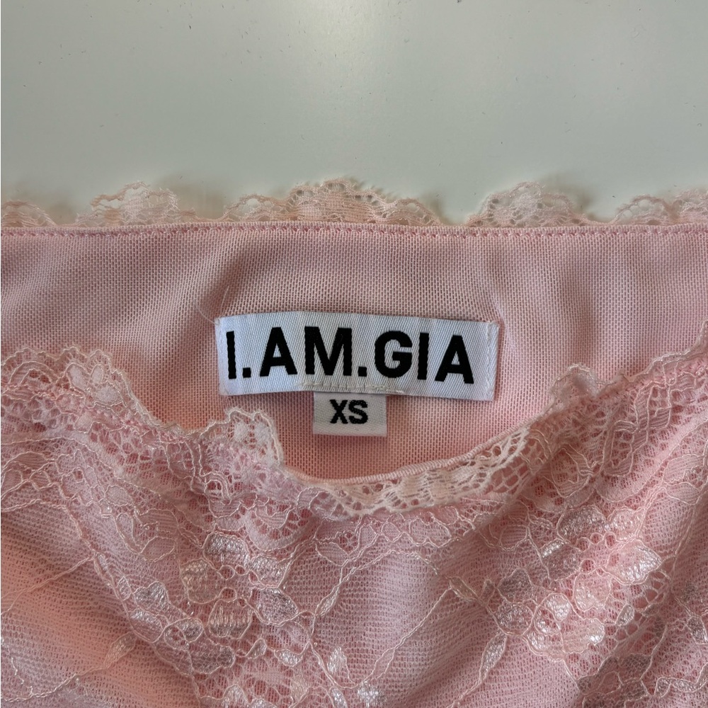 Lace Trim Mini Skirt in Light Pink - Picture 3 of 3